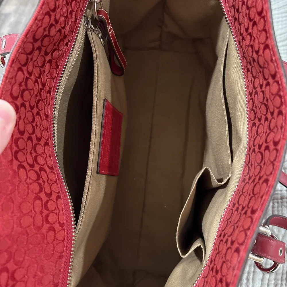 Y2K Coach Signature Gallery Tote Bag F12346 – Red Canvas Logo & matching Wallet - Picture 11 of 16